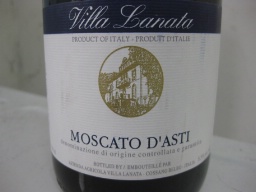 Villa Lanata Moscato Wine